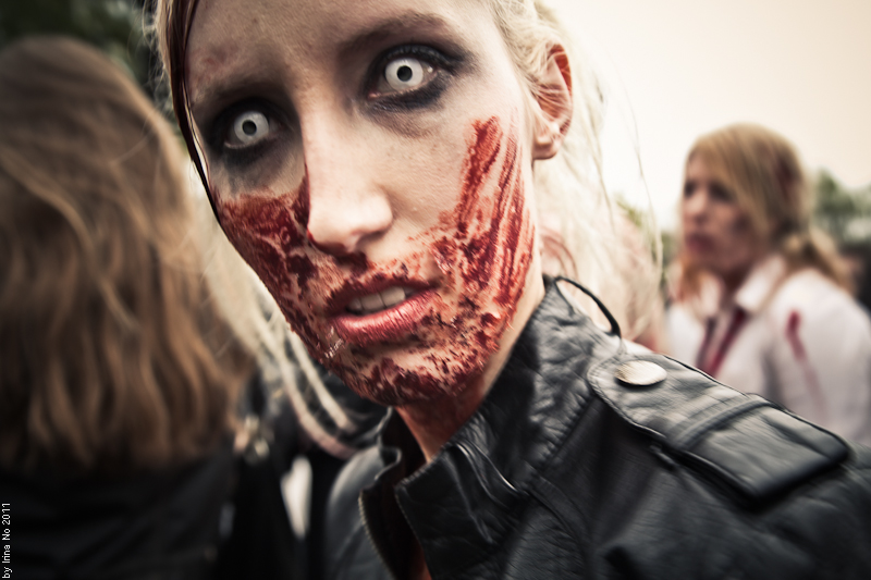 Reportage - Toronto Zombie Walk 2011