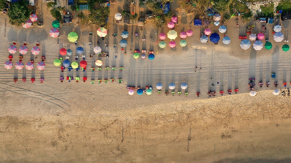 DRONESTORY
