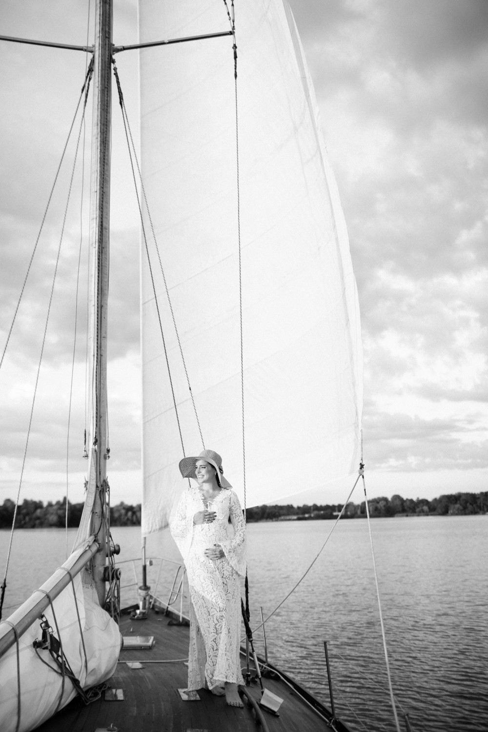 Yacht pregnancy photoshoot. Yana&Dima