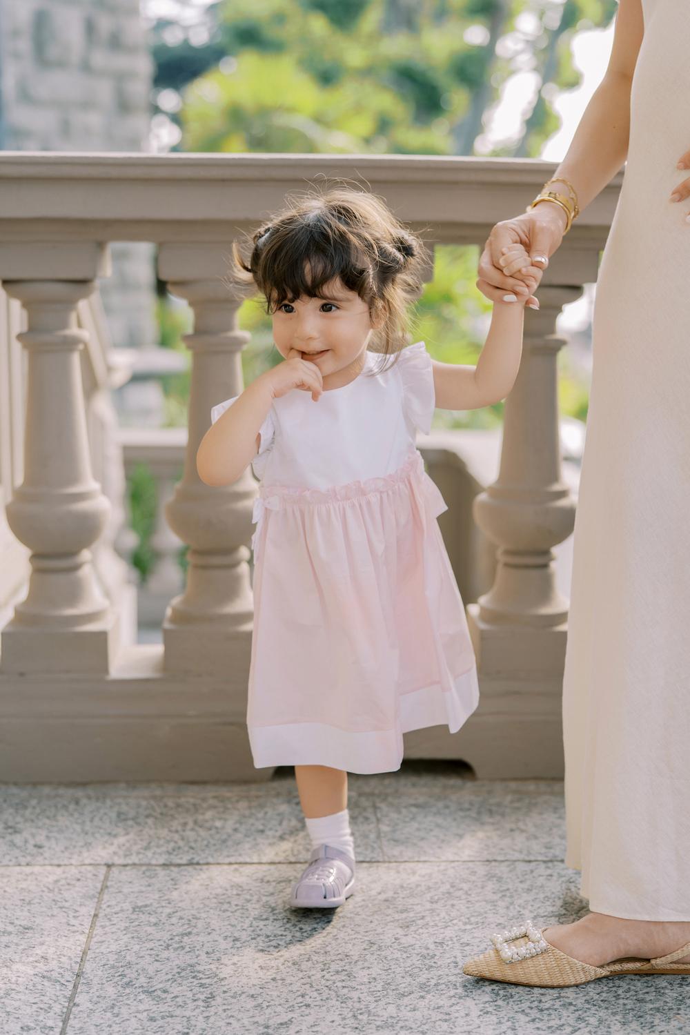 Pregnancy and Family photoshoot on Lake Como