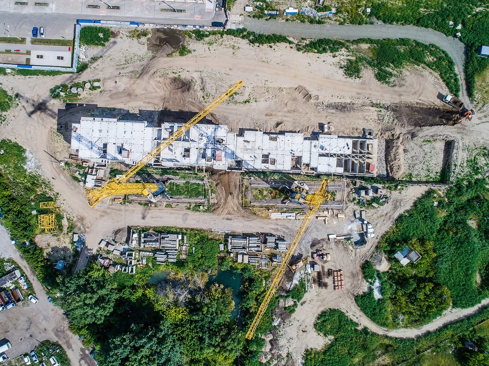 аэросъемка фото высоты Красноярск квадрокоптер видео дрон стройка сибиряк подъемный кран строитель