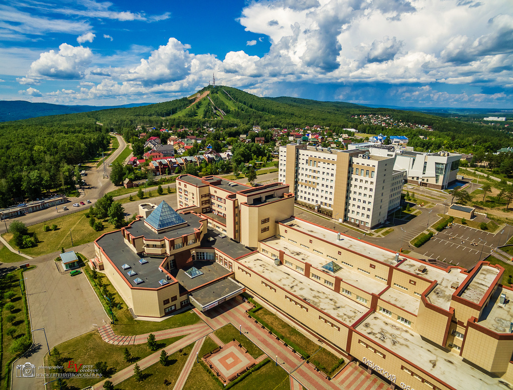 фото Сибирский Федеральный университет квадрокоптер с высоты