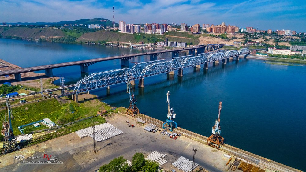 Енисей мост корабль порт кран промышленая фотосъемка железная дорога Красноярск