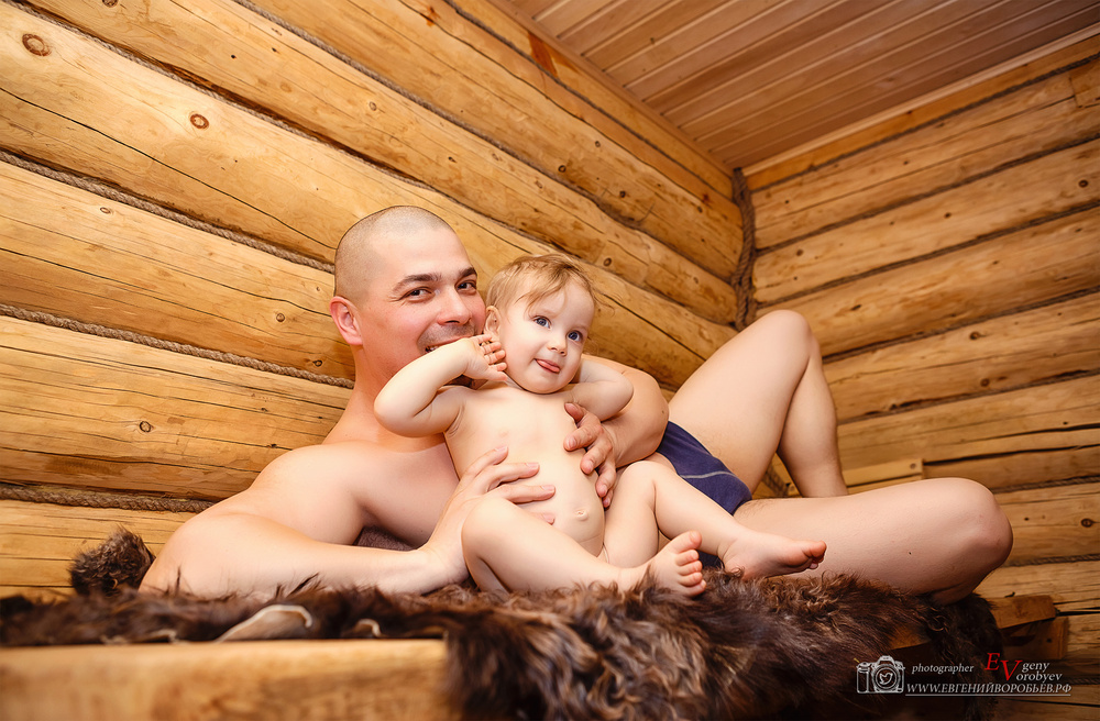 семейная детская фотосессия лучший фотограф Красноярск красиво не дорого выезд баня ребенок