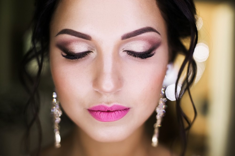 WEDDING MAKEUP & HAIR