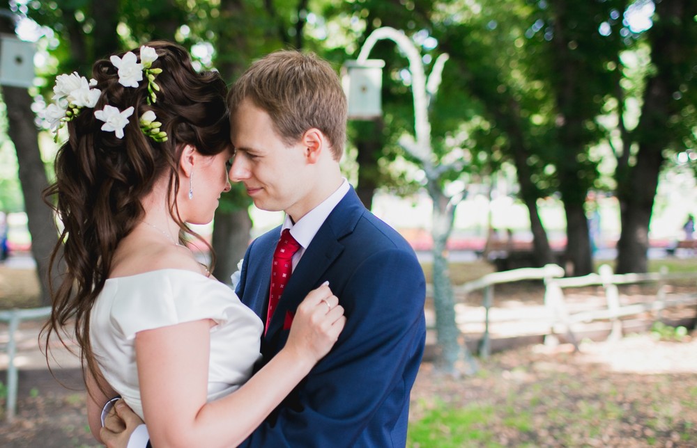 WEDDING MAKEUP & HAIR