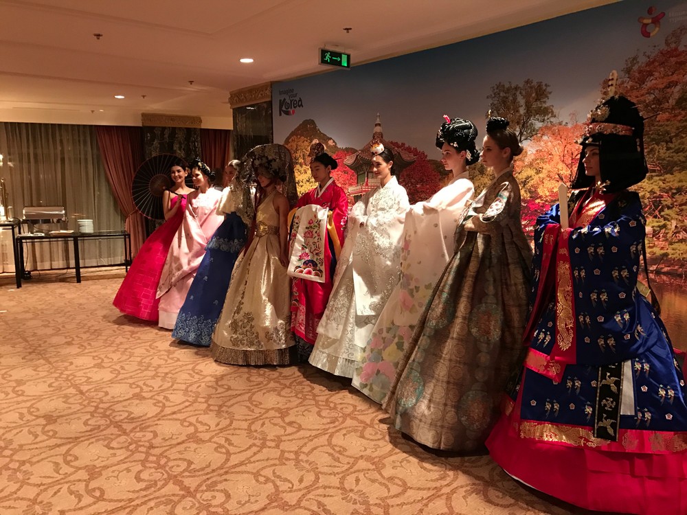 HANBOK FASHION SHOW. GAZPROMBANK WITH COMPANY DAELIM.