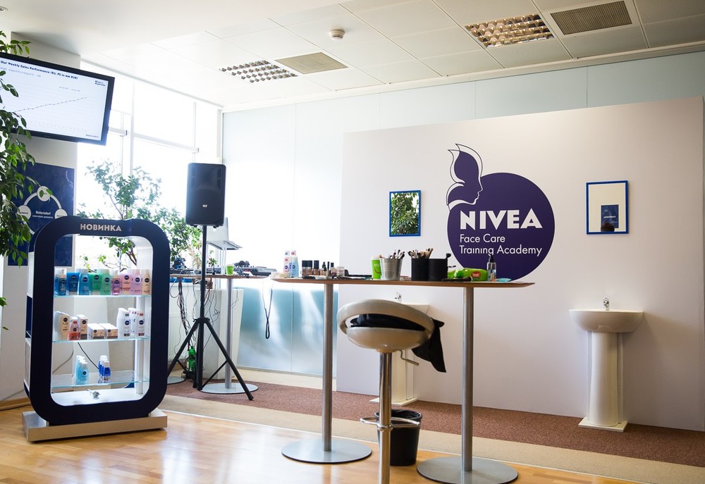 MASTER CLASS FOR NIVEA FROM ELENA BEGININA