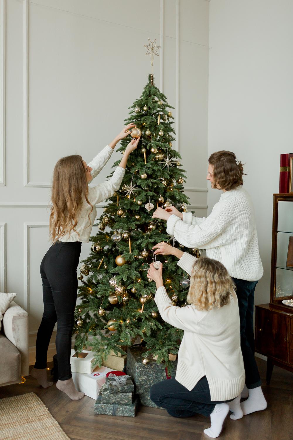 Mom & daughters