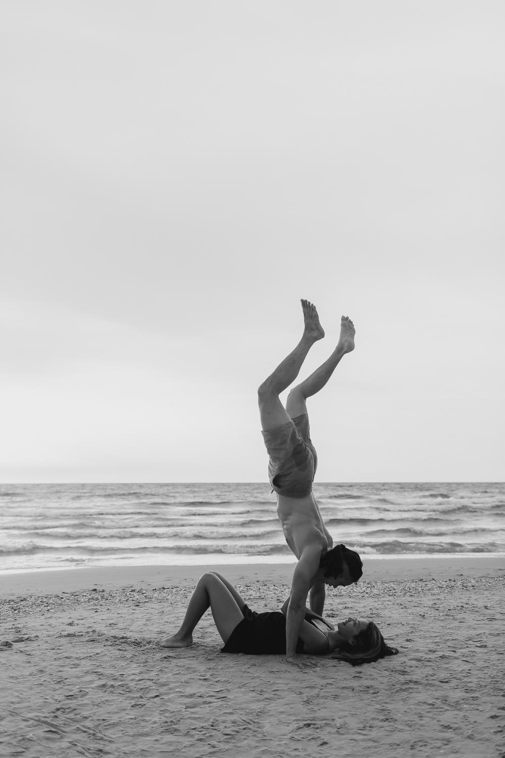 SURF COUPLE