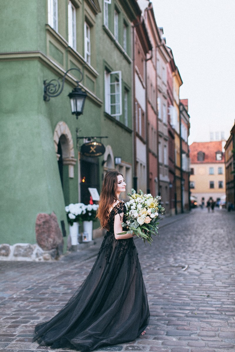 Walking streets of Warsaw