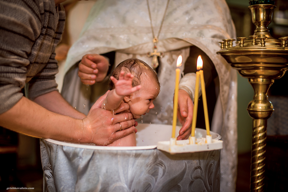 Фотосъемка крещения - Крещение младенца