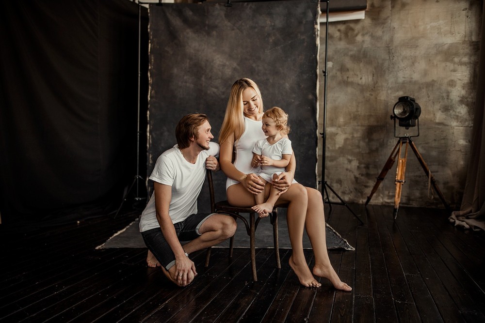 Семейные фотосессии - Вероника и семья (минимализм)