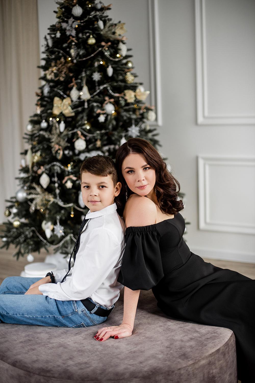Новогодние серии - 2021, Татьяна и мальчики