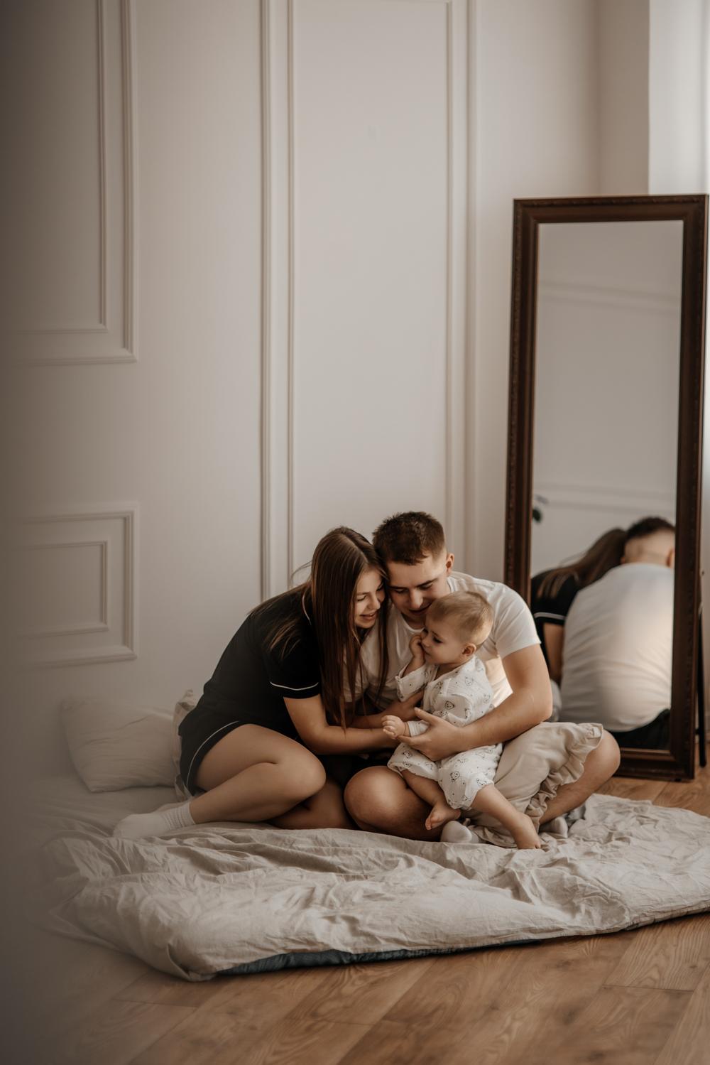 Семейные фотосессии - 2 годика, студия Memories