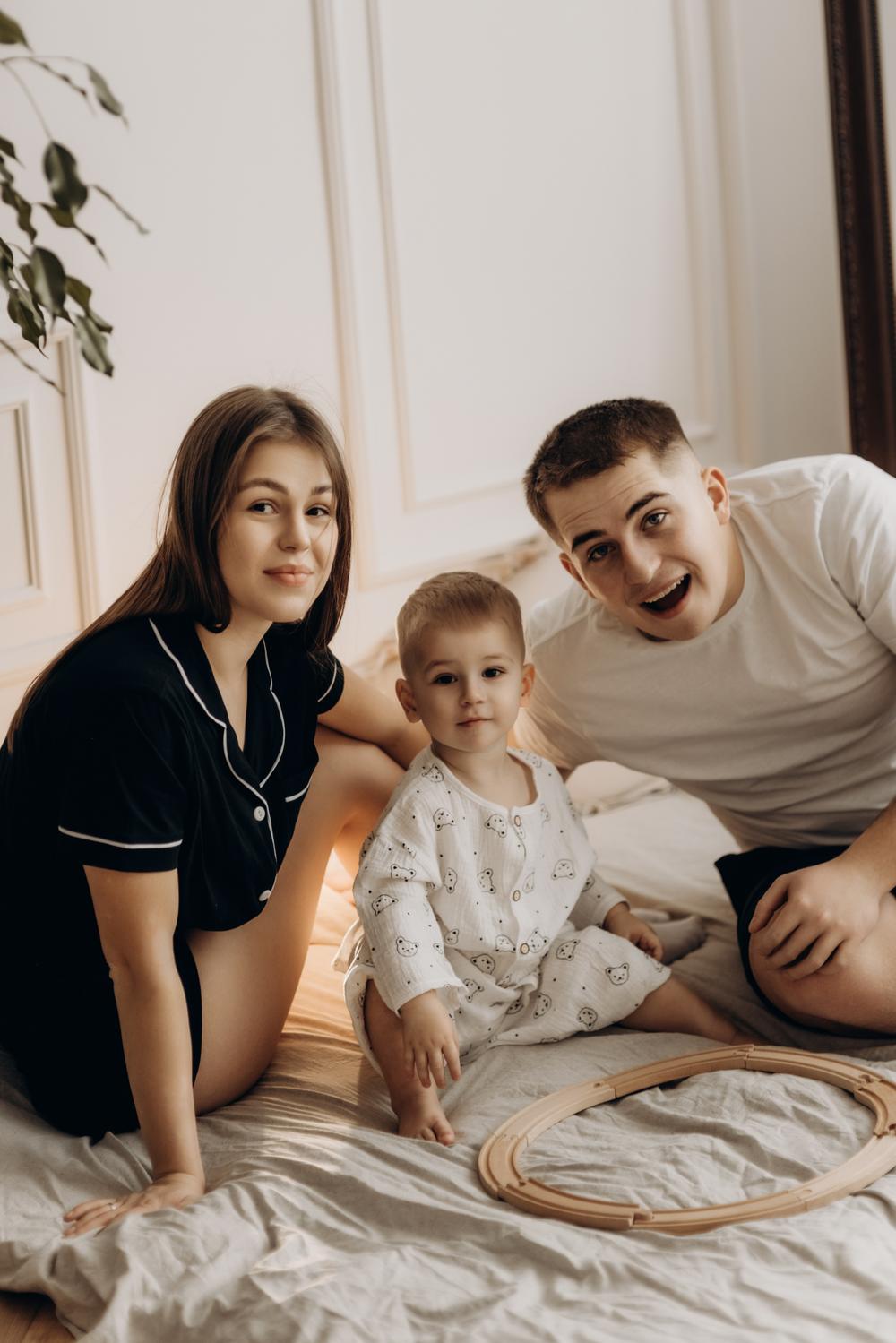 Семейные фотосессии - 2 годика, студия Memories