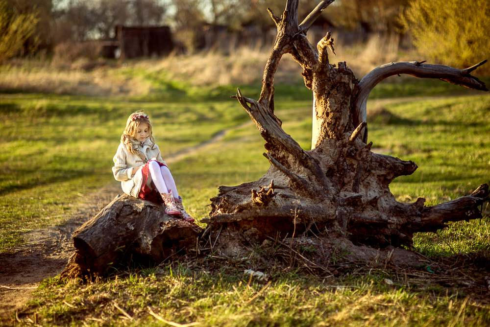 Детская фотосессия - Весенний закат( Ангелина)