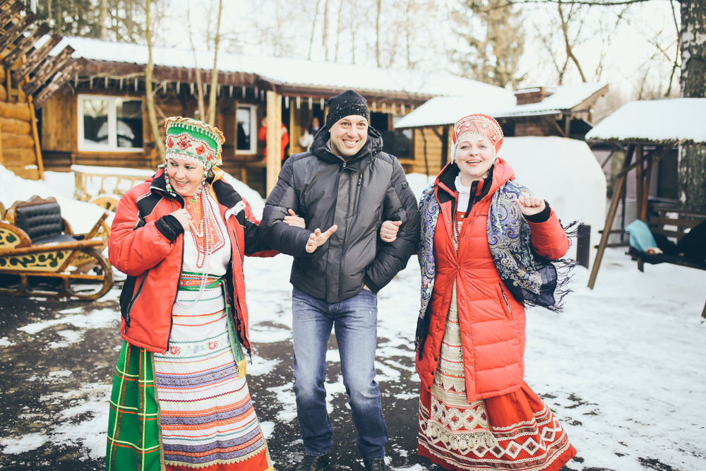 Свадьба зимой в русском стиле