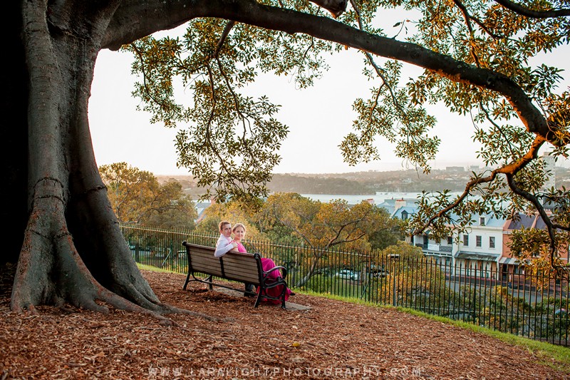 COUPLES | Vadim and Vera | Sydney Opera House and The Rocks Couple Photography