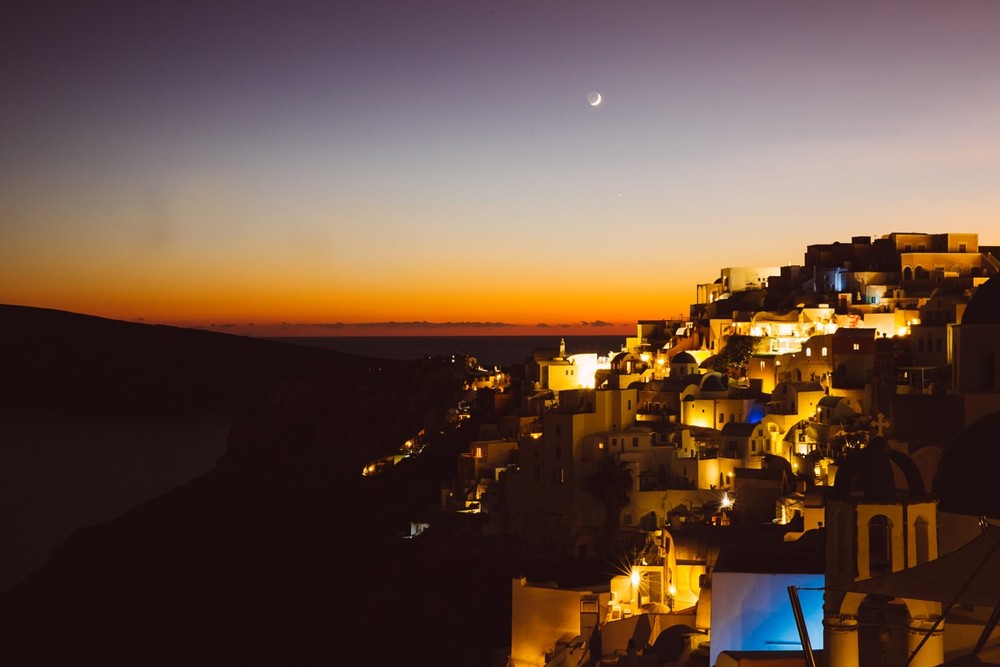 SANTORINI