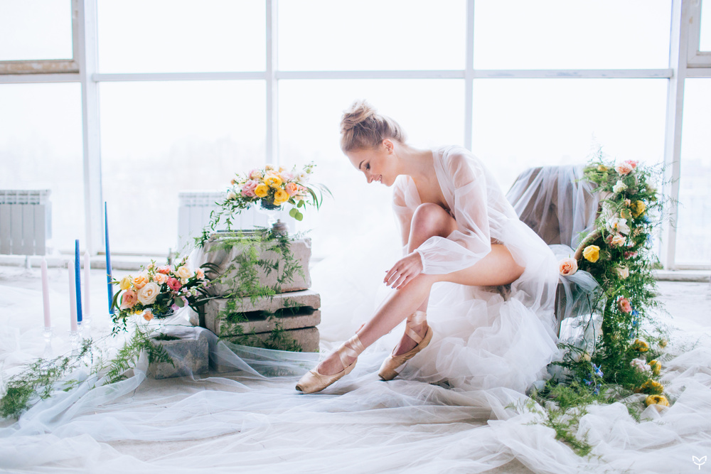 Ballerina & flowers