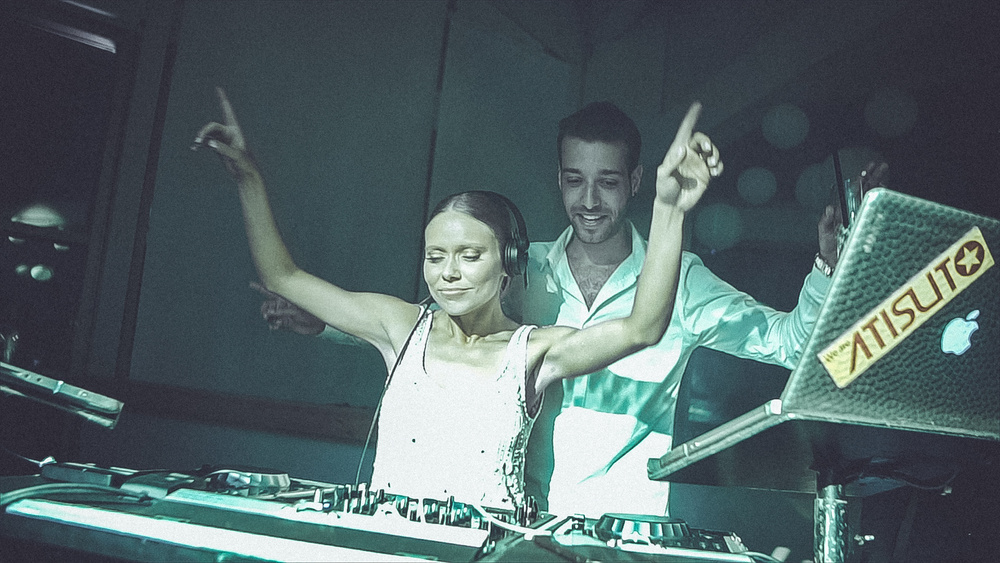 06 RACHEL + GUY